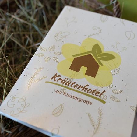 Kraeuterhotel Garni Zur Klostergrotte Nohra  Ngoại thất bức ảnh