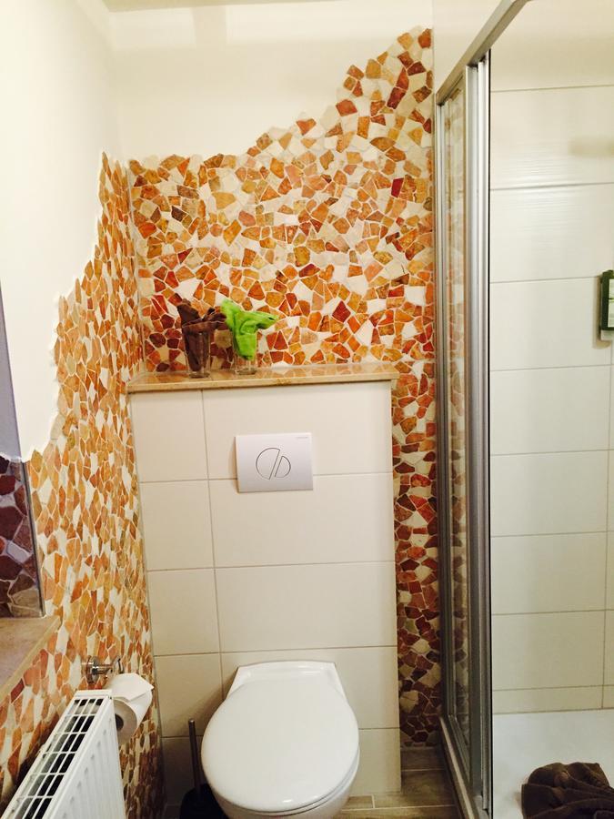 Kraeuterhotel Garni Zur Klostergrotte Nohra  Ngoại thất bức ảnh